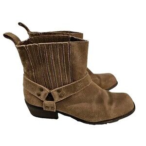 Very Volatile Boots Womens 8.5 Harness Strap Slip On Suede Wood Heel BoHo Casual